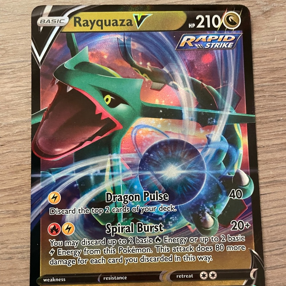 Rayquaza V 110/203 Perfect Condition (Evolving Skies)